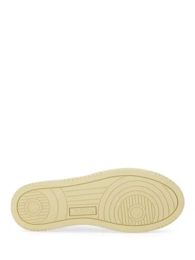 Autry Sneakers Medalist Platform In Suede And Leather White And Gray. In Multi