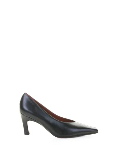 Roberto Festa 70mjm Pointed-toe Leather Pumps In Black