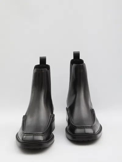 Saint Laurent 25mm Joe Pull-tab Square-toe Chelsea Boots In Black