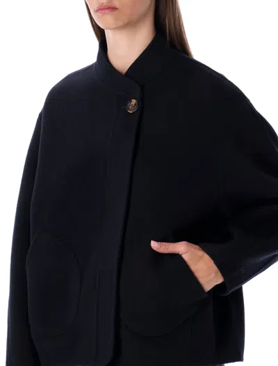 Soeur Windsor Short Double-faced Wool Coat In Blue