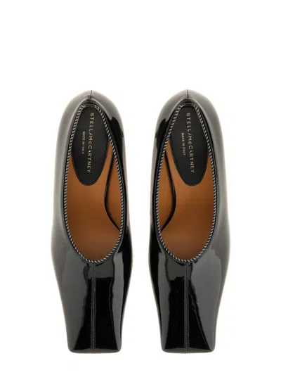 Stella Mccartney Square Toe Shoe In Black