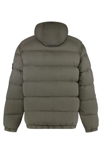 Stone Island Compass-patch Padded Down Jacket In Green