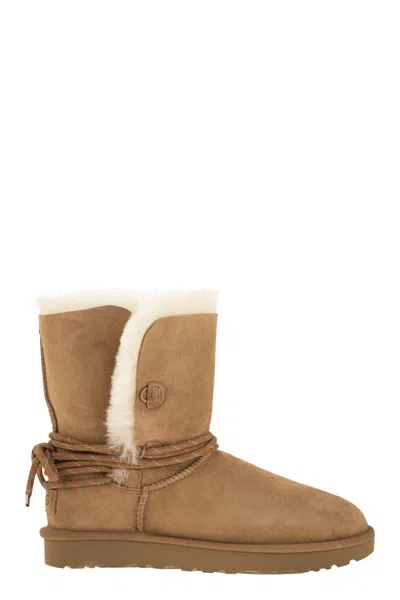 Ugg Ankle Boot With Lace Detail And Rubber Sole In Brown