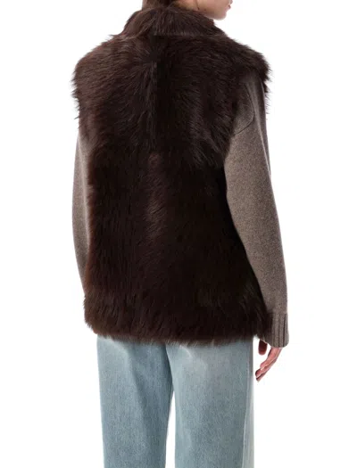 Urbancode Reversible Faux Fur Gilet In Burgundy