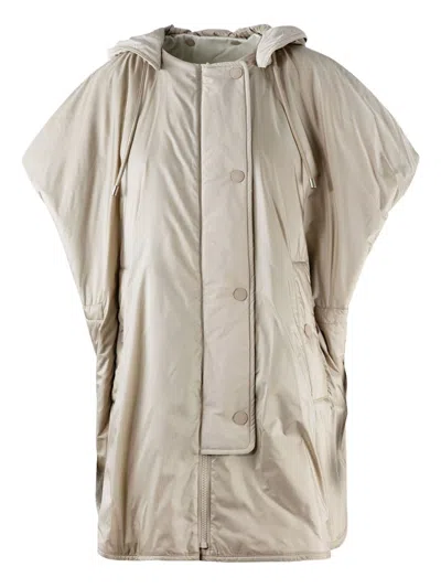 Weekend Max Mara Max Mara Weekend Cape In Beige Water-repellent Canvas, Padded With Luxepad Ultra Fi In Gray
