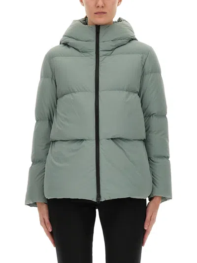 Woolrich Quilted Hooded Long Sleeve Jacket In Green