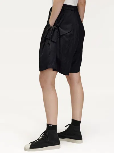 Y-3 Ryon Bermuda Utility In Black