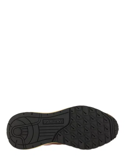 Autry Reelwind Low Sneakers In Brown