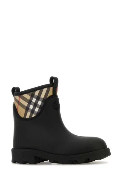 Burberry Marsh Stamp Rubber Ankle Boots In Black