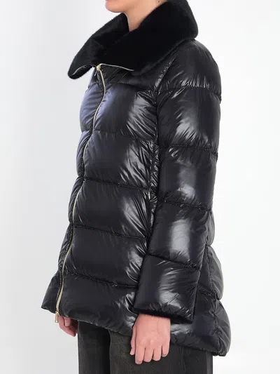 Herno Light Puffer With Collar Fur In Black