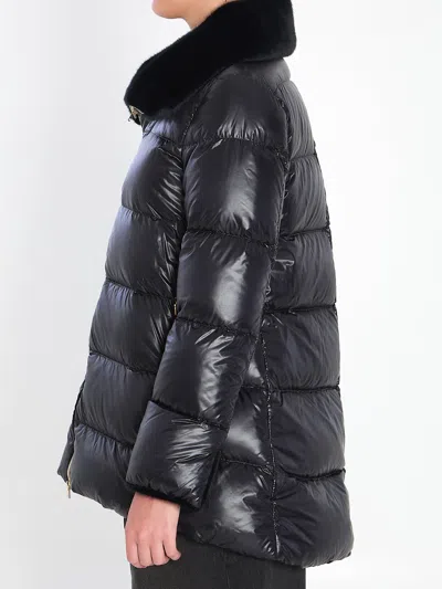Herno Light Puffer With Collar Fur In Black