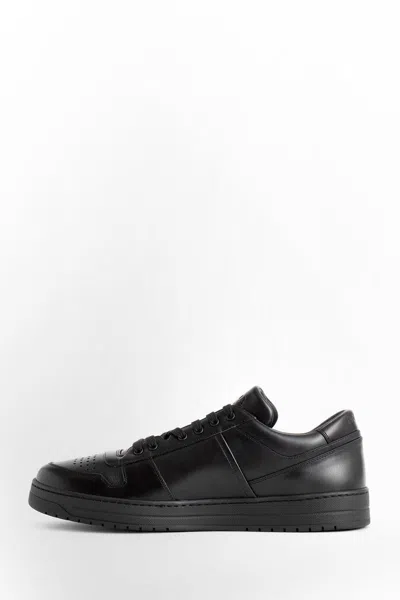 Prada Side Triangular Logo Low-cut Laced Casual Sneakers In Nero
