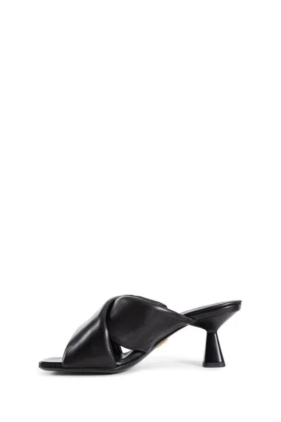 Prada Pantoletten Criss Cross 65 Aus Leder In Black
