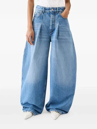 Jacquemus Le De Nimes Ovalo Pleated Jeans In Blue