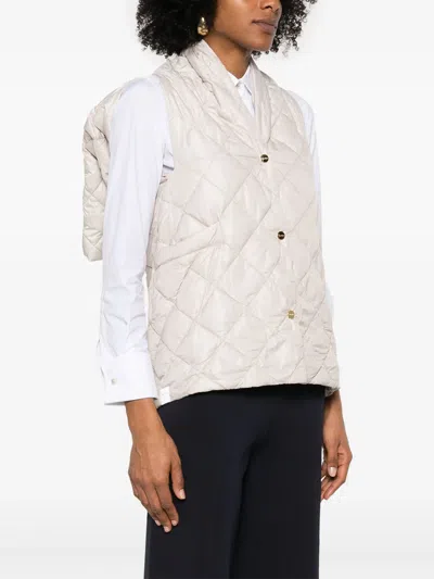 Max Mara Sisoft Vest In White