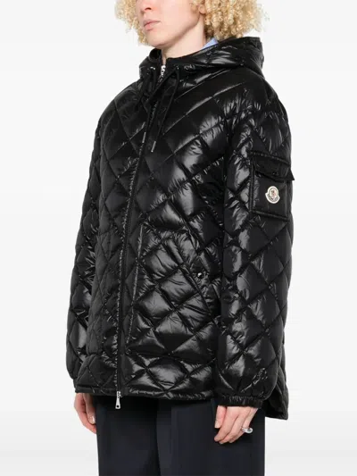 Moncler Diamond-quilted Hooded Short Down Jacket In Black