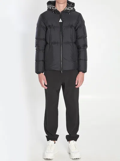 Moncler Montcla Puffer Jacket
