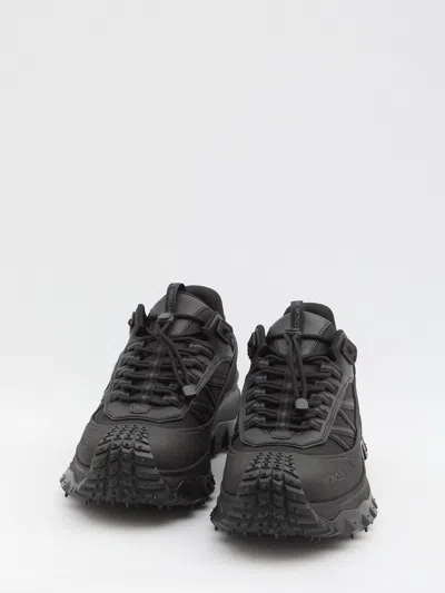 Moncler Trailgrip Gtx Low Top Sneakers In Black