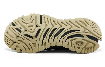 Mizuno Gm Ii 01 'gray Silver' In Multi