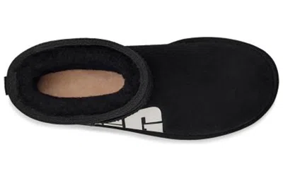Ugg (wmns)  Mini Broken Logo Boot 'black White'