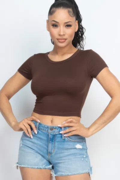 Truedames Short Sleeve Roundneck Crop Top In Brown