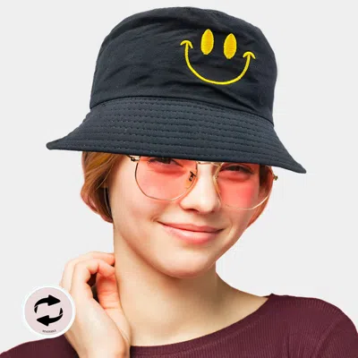 Fashnzfab Reversible Smile Pointed Bucket Hat In Black