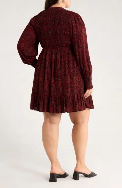 Treasure & Bond Long Sleeve Smocked Bodice Dress In Burgundy