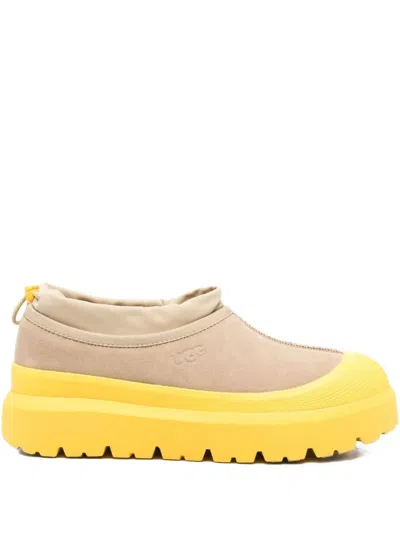 Ugg Two-tone Design Boots In Multi