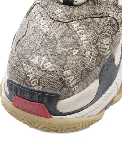 Pre-owned Gucci Gg Supreme Triple S Sneakers In Neutral