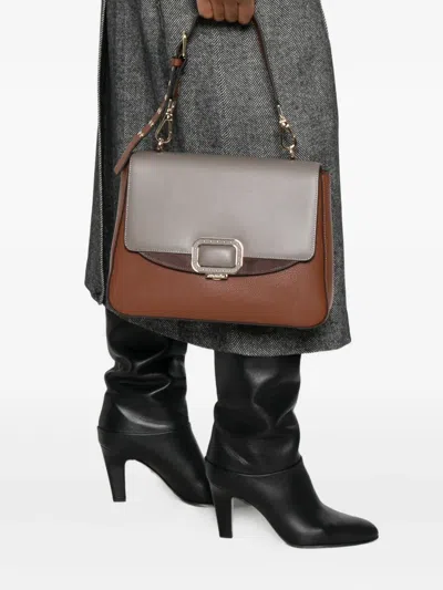 铆钉饰带双色单肩包