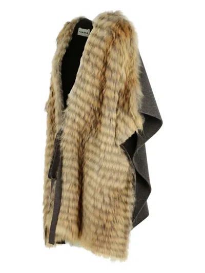 皮草边饰羊毛外套