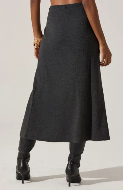 Astr The Label Lindy Textured Knit Twist Waist Midi Skirt In Gray