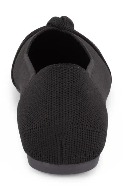 Tahari Catalina Pointed Toe Knit Flat In Black