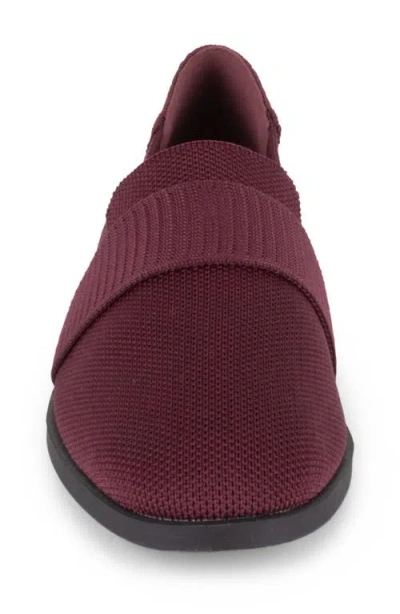 Tahari Women's Mykonos Knit Slip-on Loafers In Burgundy