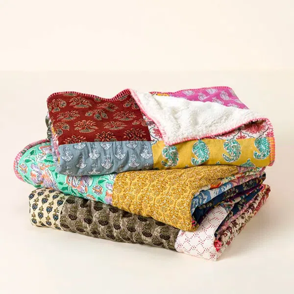 Repurposed Sari Plush Backed Blanket - Thumbnail 3