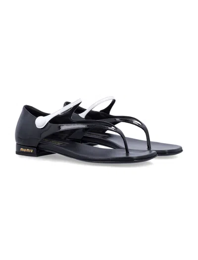Miu Miu Thong Flat Sandals In Black
