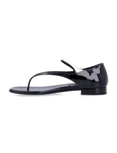 Miu Miu Thong Flat Sandals In Black