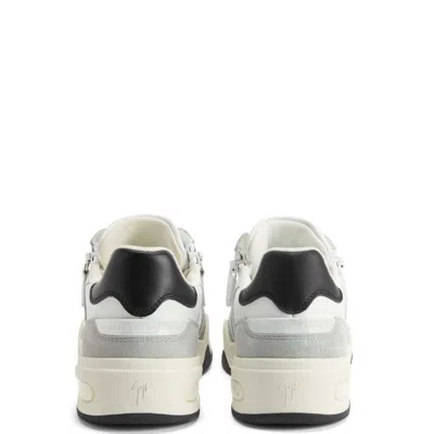 Giuseppe Zanotti Zip-detail Leather Sneakers In White