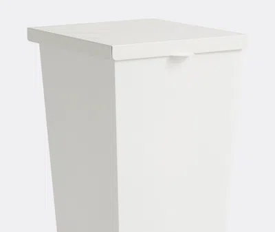 Hay Organising White Uni In White