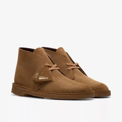 Clarks String Man  Desert Boot 26155481 Cola Suede In Brown