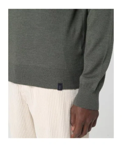 Fay Fine Wool Crew Neck Long Sleeve Sweater In Green