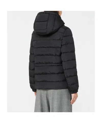 Weekend Max Mara Long-sleeved Down Jacket In Black
