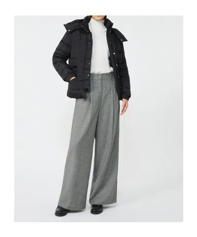 Weekend Max Mara Long-sleeved Down Jacket In Black