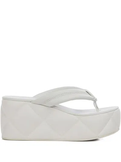 绗缝水台式凉鞋