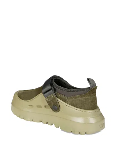 Ugg Low-cut Flat Shoes With Minimalistic Design In Multi