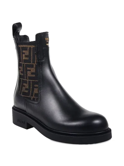 Fendi Filo Chelsea Boots In Black