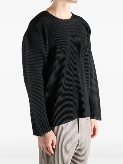 Issey Miyake Pleated Hp58jk093 T-shirt In Gray