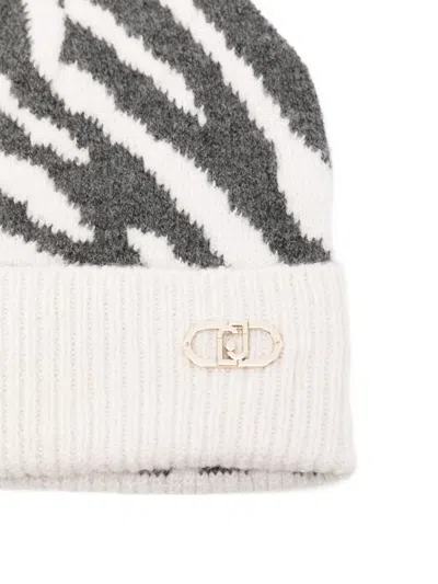 Liu •jo Zebra-print Beanie In Black