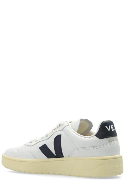 Veja V90 Low-top Sneakers In White