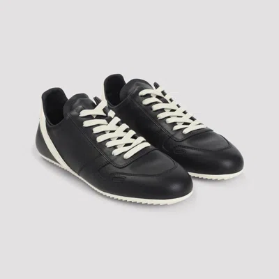 Rick Owens Black Low-top Sneakers With Contrasting Details In Leather Man In Black